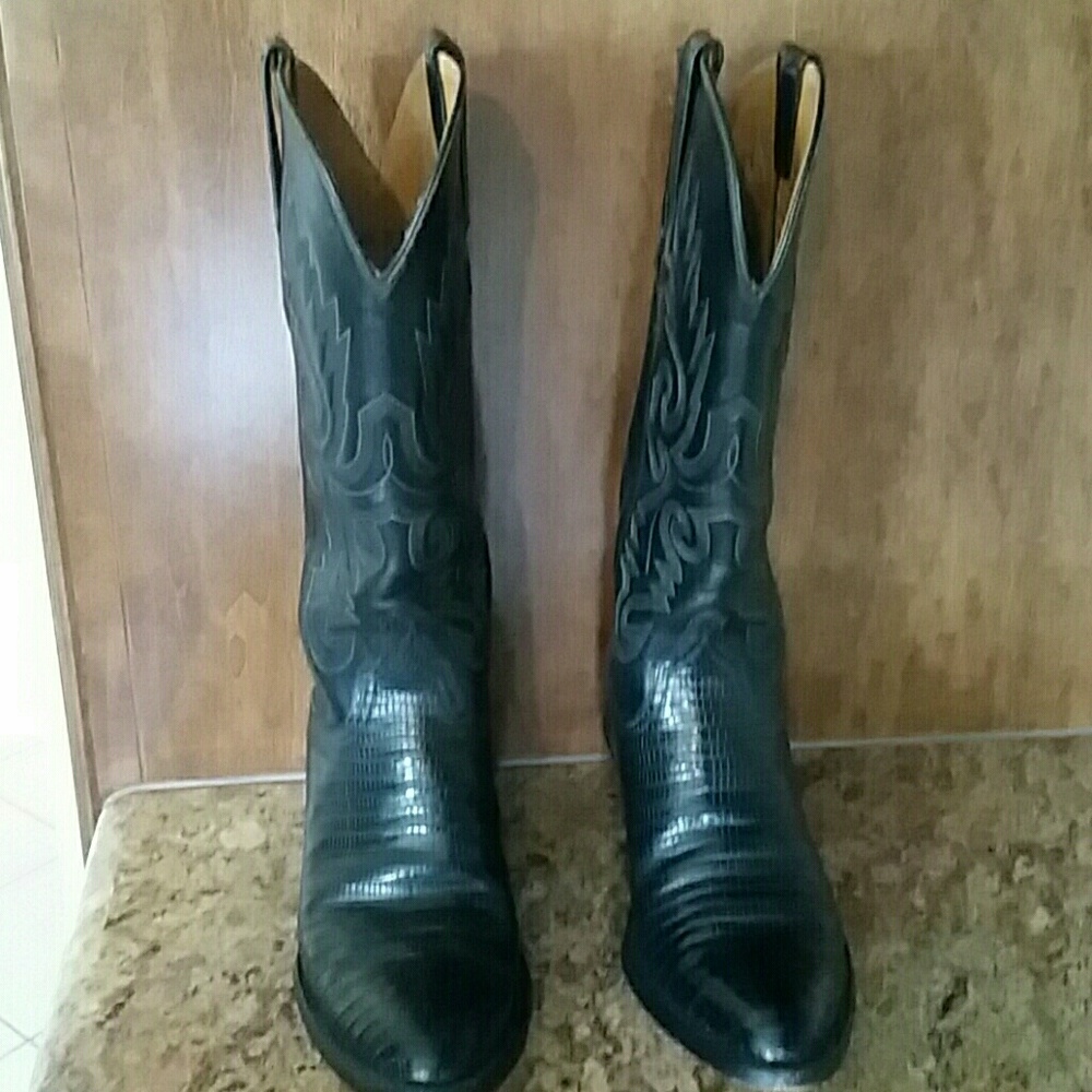 Women's Lucchese Lizard Boots, size 8.5 B